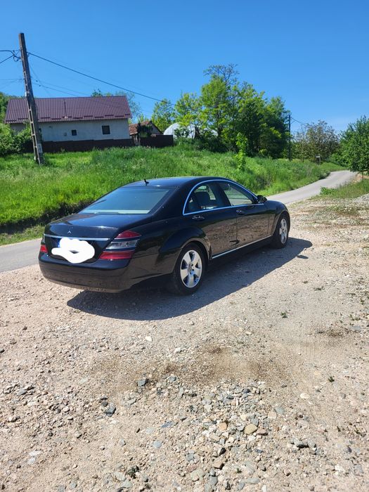 Vând Mercedes S 320