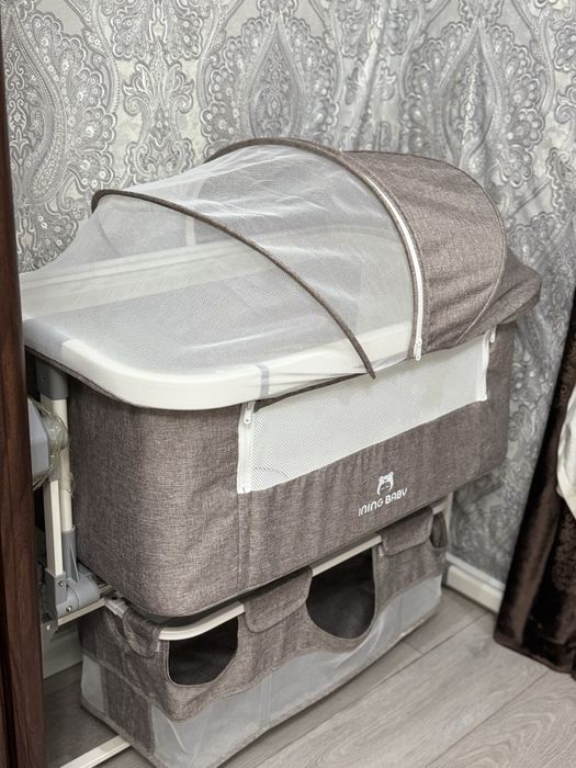 Детская кровать (для новорожденных)