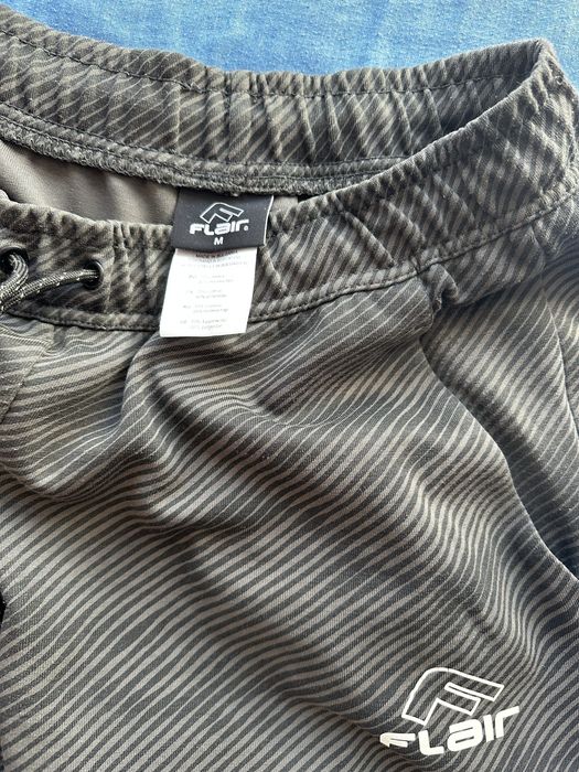 Мъжки екип FLAIR