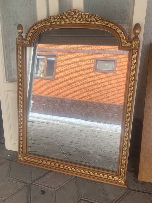 Продам срочно зеркало