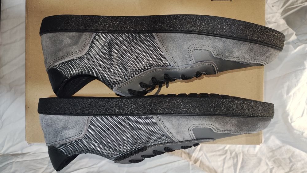 Удобни мъжки сникърси Groundies №43