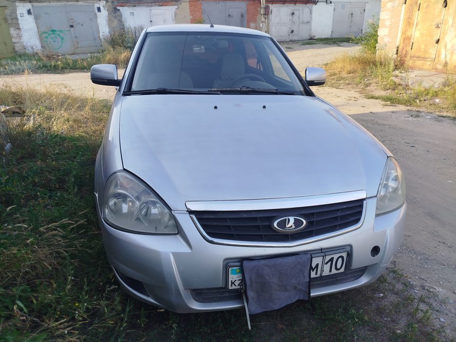 Автомобиль ВАЗ priora люкс 2013+ДВС с кап, рем,