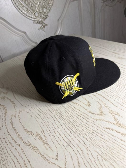 Кепка от New Era