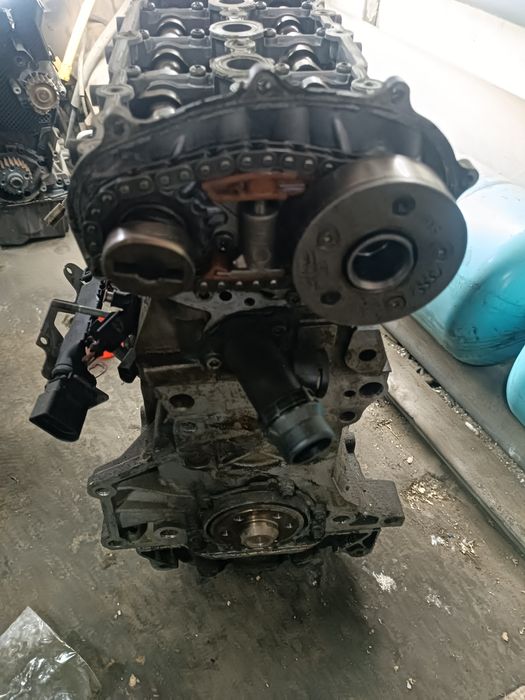 Двигатель Фольксваген б6 2.0 BLY