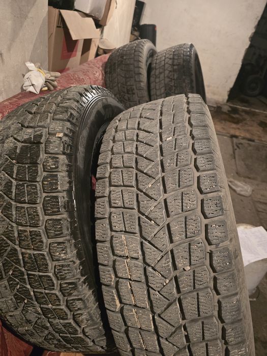 Шины зима 275/65 R17 — комплект 4 шт.
