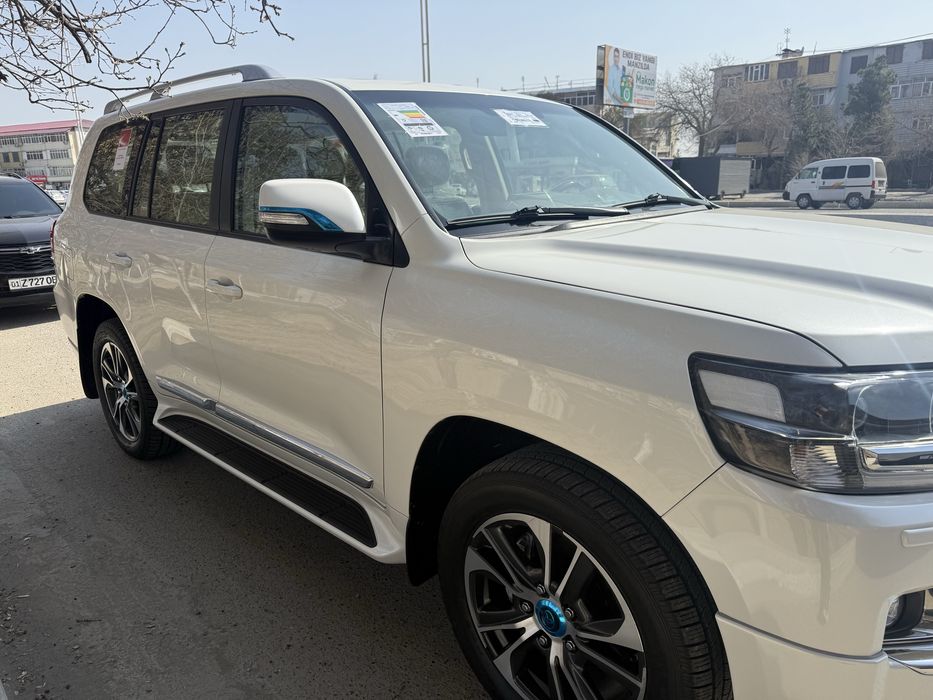 Moshina idiyalni sastayaniga 4.6 motor kraska tozza %