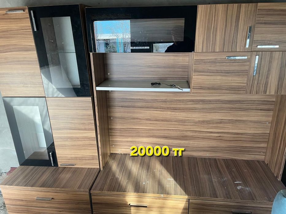 Сатылады  бағалары жазылып тұр