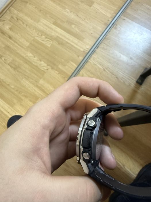 Casio G-Shock G-STEEL GST-B300 - Solar & Bluetooth