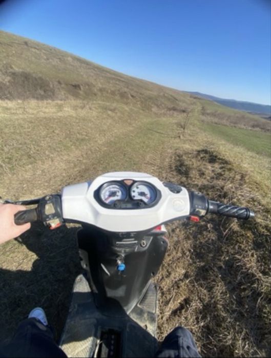 Scuter de vanzare
