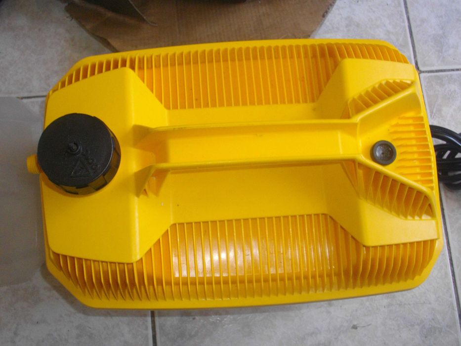 Нова немска ел. машина за сваляне на тапети 200W/4L/70min WAGNER STEAM