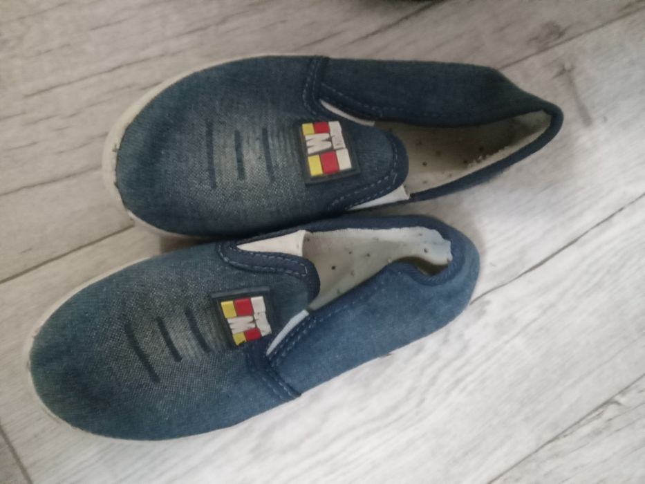 Обувь на мальчика 30, 32 размеры