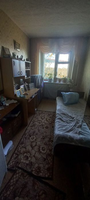 Продам квартиру  3
