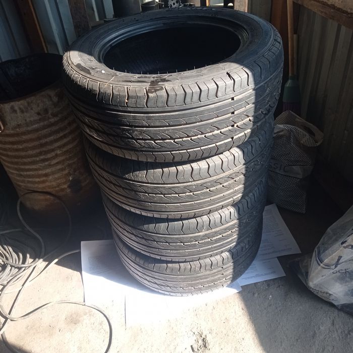 Продам шины почти новый
