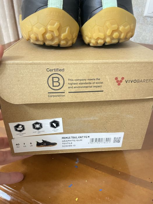 Кроссовки vivobarefoot