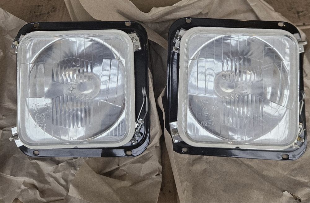 Faruri patrate tractor  u650