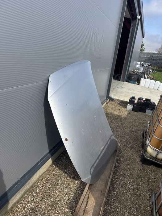 Capota si carlig tractare passat B6 SW