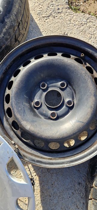 Диски от ауди и колпаки