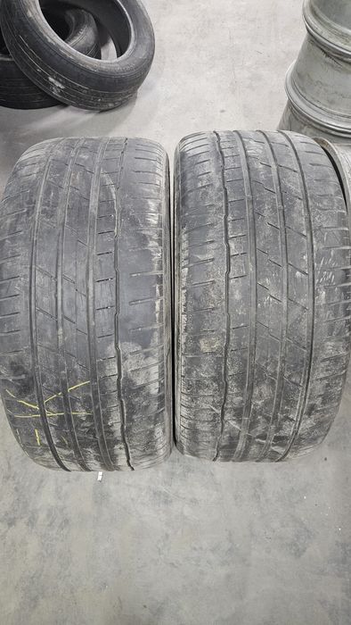 Продам пару шин 275/40/21