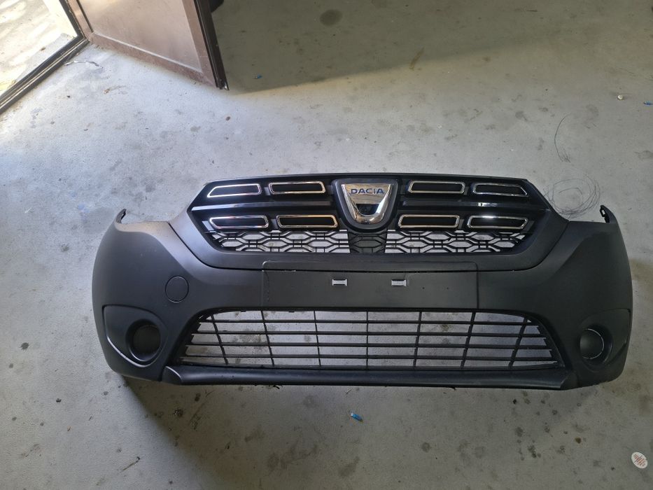 Bara fata Dacia dokker lodgy facelift