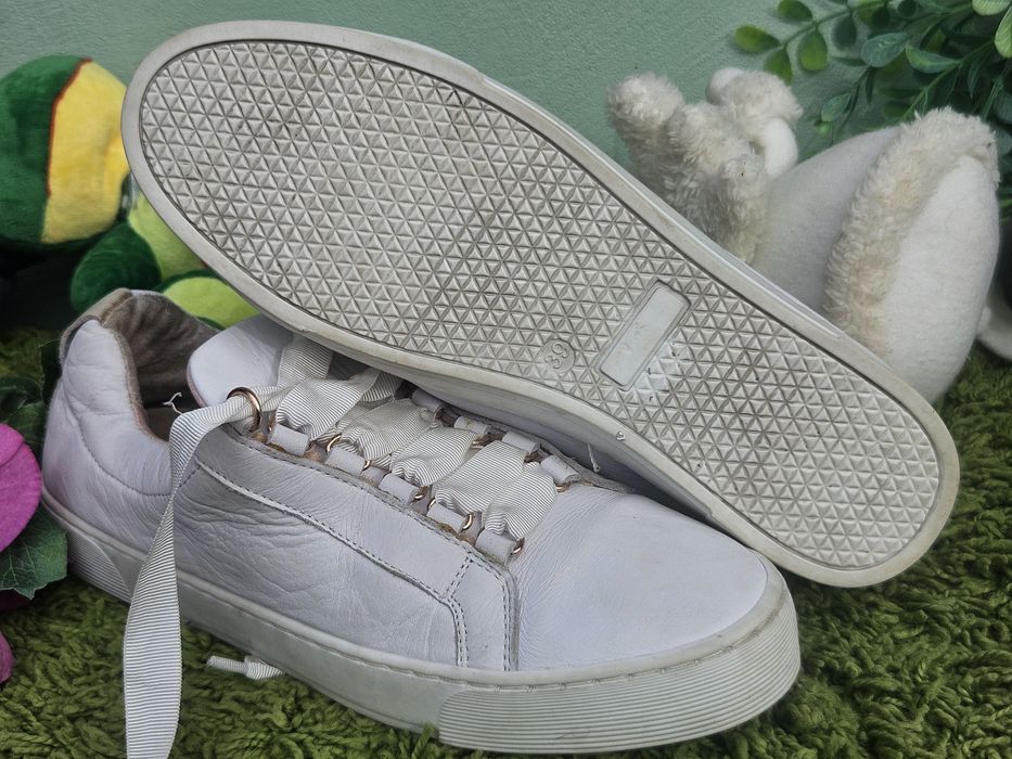 Hallhuber бели кецове от кожа N39