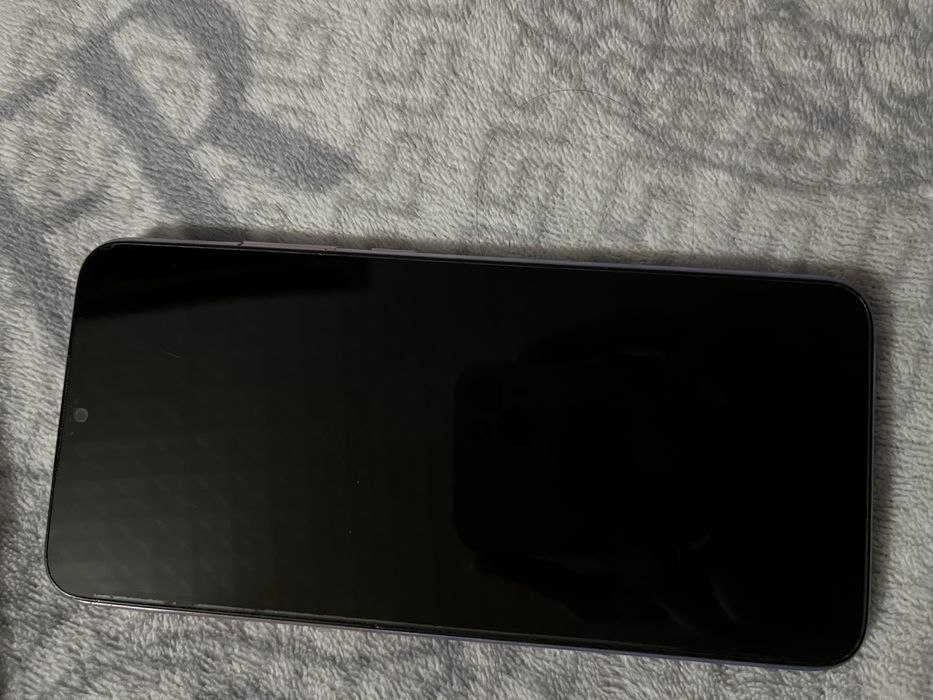 Срочно продам телефон