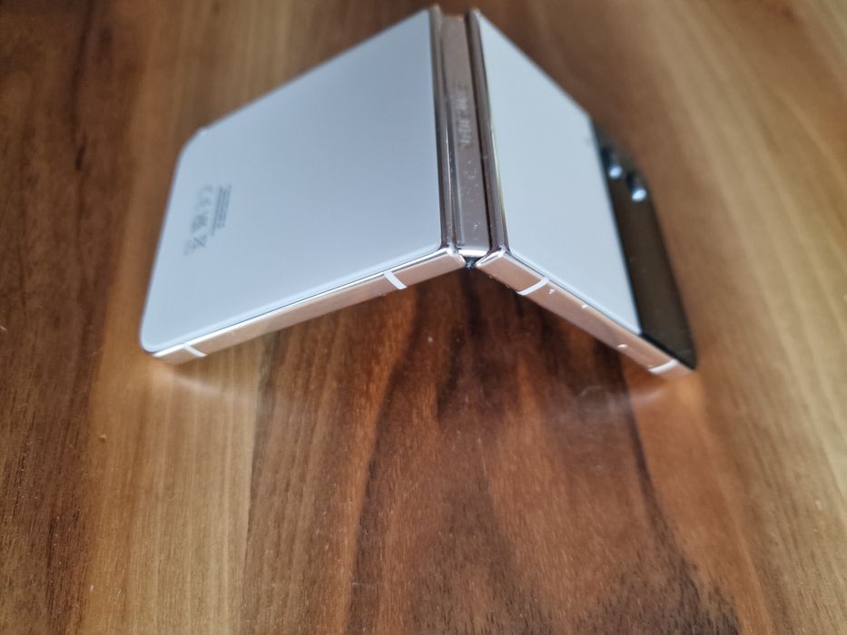 Samsung Z flip 4 256GB