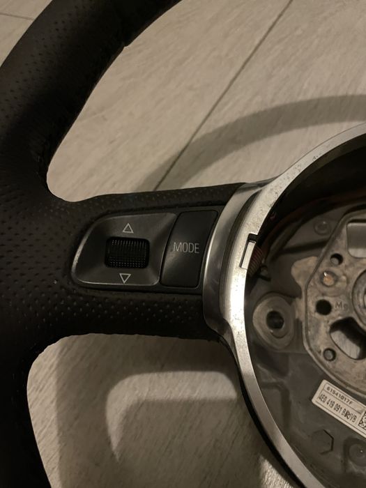 Vand volan audi retapitat cu padele