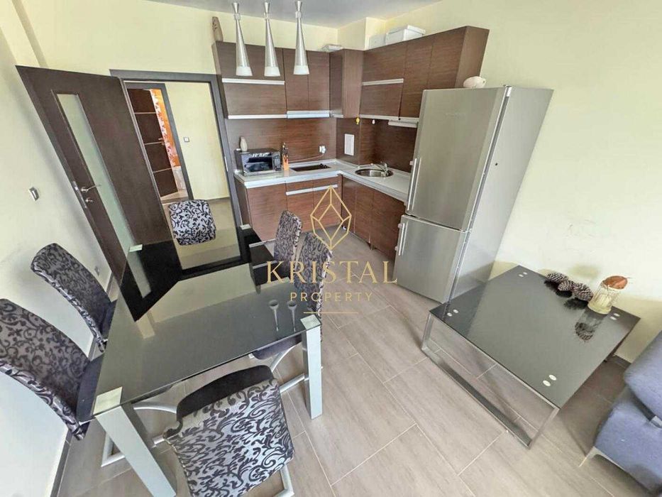 Продава се Тристаен апартамент в Несебър - 114 кв.м за 1036 €/кв.м - Снимка #1