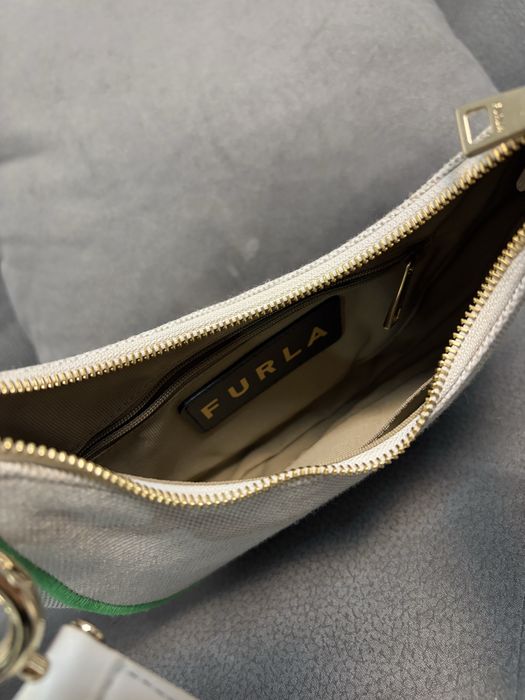 Furla Primavera бежова чанта
