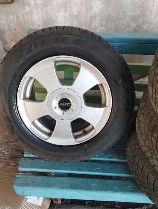 Продам диски с резиной не дорого