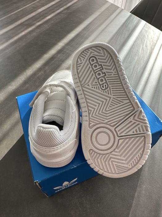 Детски обувки Adidas