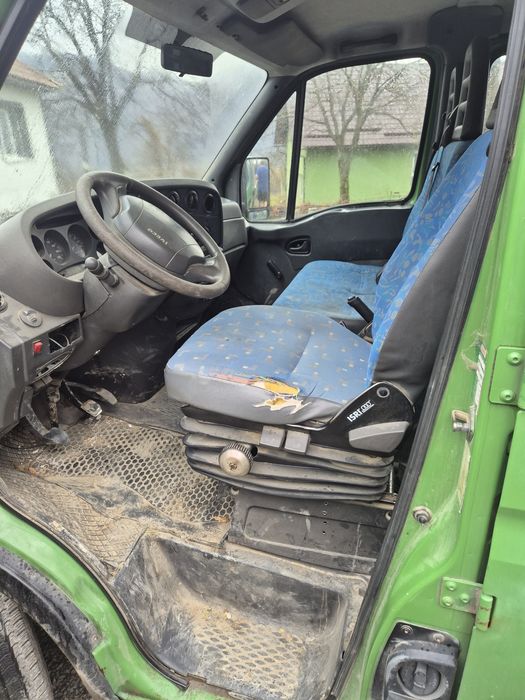 Iveco daily 7 locuri basculabil
