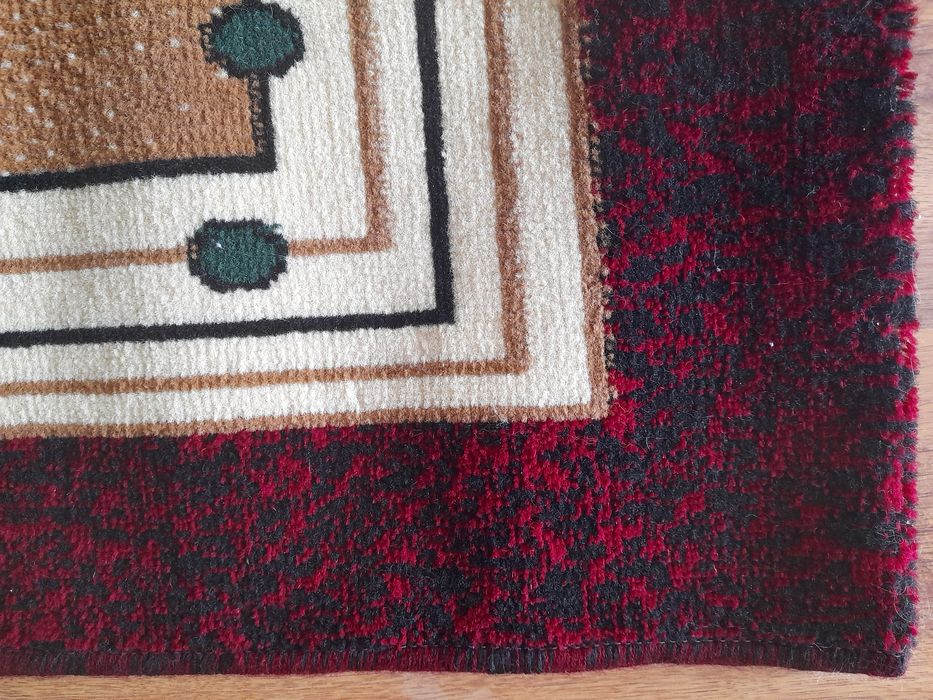 Големи килими с къса нишка