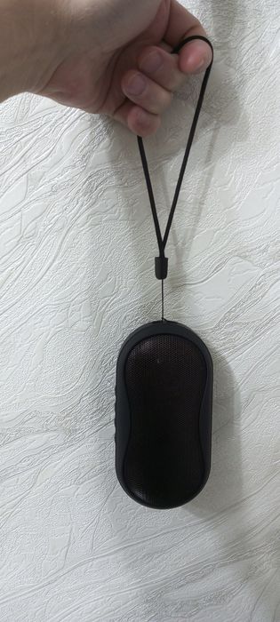 Продам новую - Громкую колонку . Басища