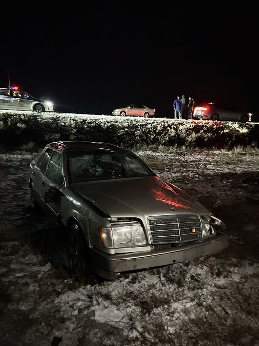 Мерседес 2.2 1995 аваринный