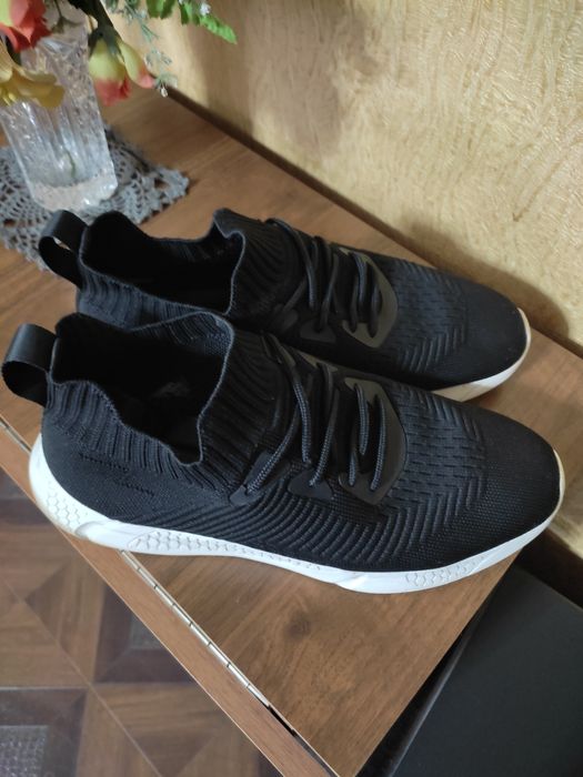 Мужские кроссовки 43-44р