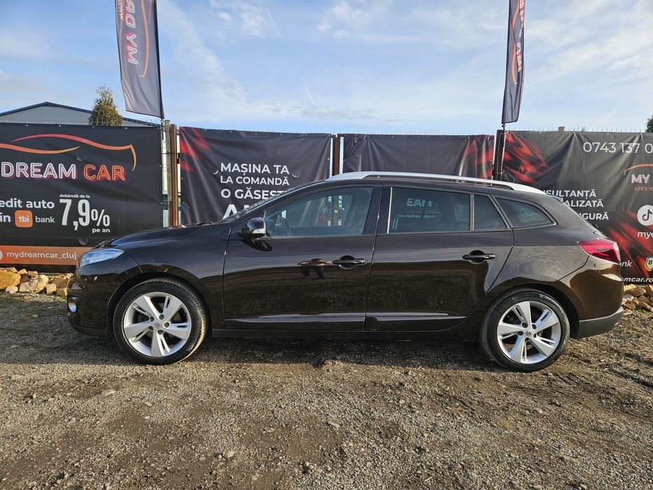 Renault Megane III 1.6 dci 130cp/Keyless/Navigatie/Scaune încălzite