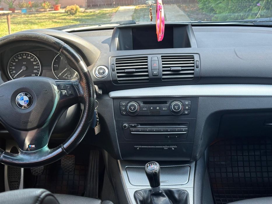 Bmw seria 1 2009