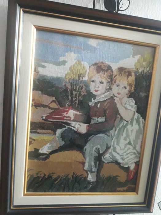 Рамкиран гоблен момиче и момче