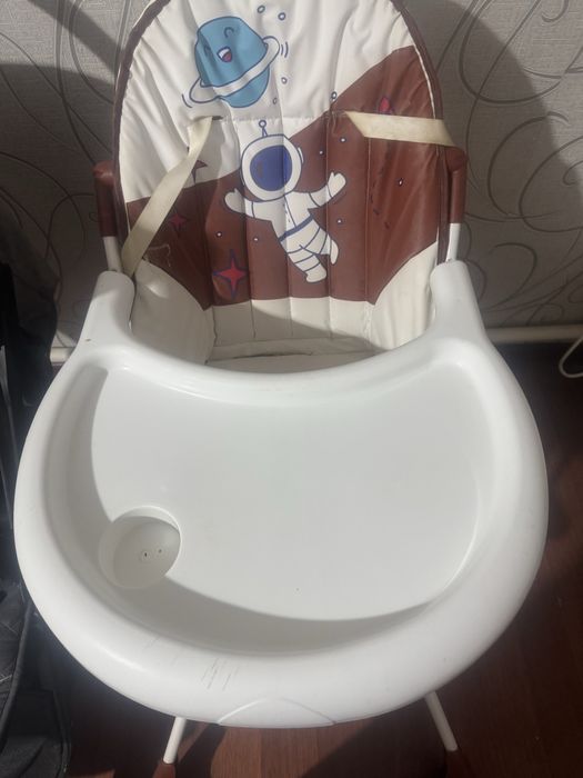 Коляска, стол для кормления