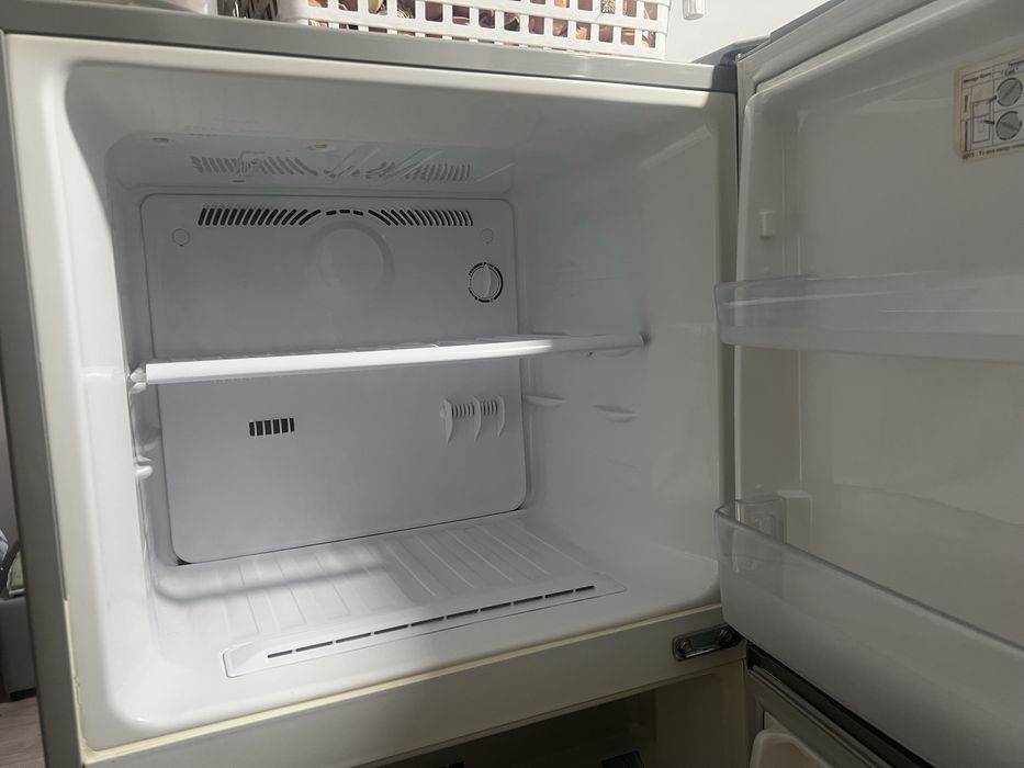 Продам холодильник Samsung