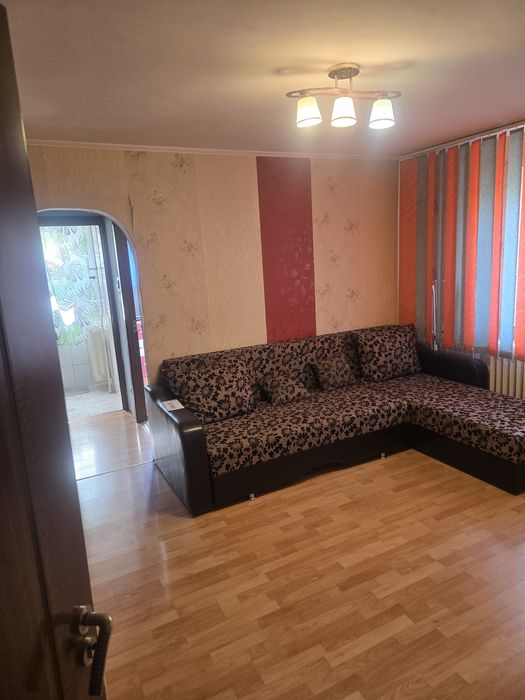 Închiriez apartament 2 camere