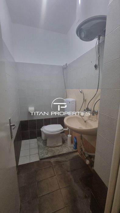 Продава се Офис в Пловдив, Мараша - 70 кв.м за 2672 €/кв.м - Снимка #9