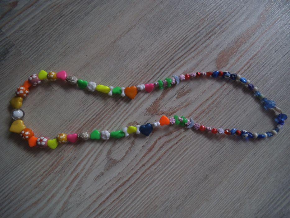 Дамски гердани от мъниста