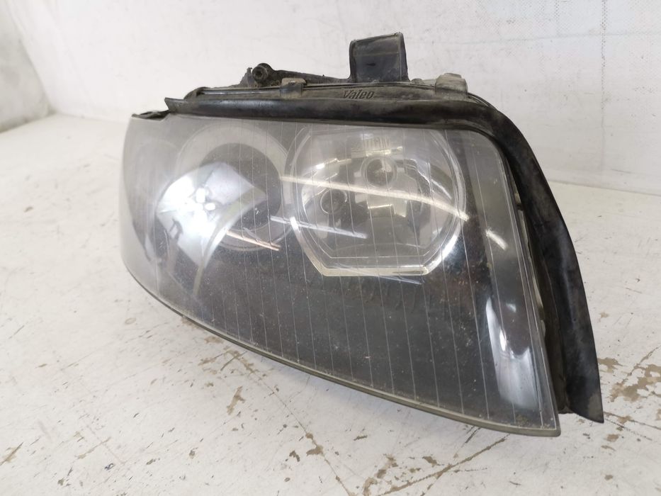 Десен фар с Bi Xenon / Desen far s Bi Xenon Audi A4 B6 [ - ] Оригинале