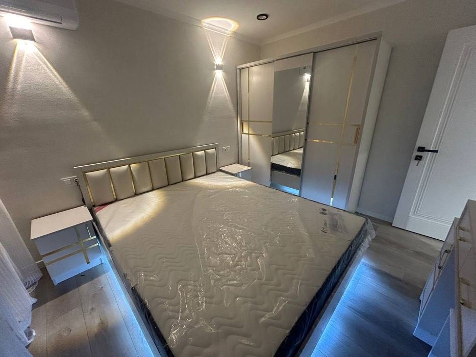 Максим Горький, 2в3/3/5 , первая сдача квартиры