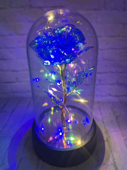 Роза в колбе в наличии