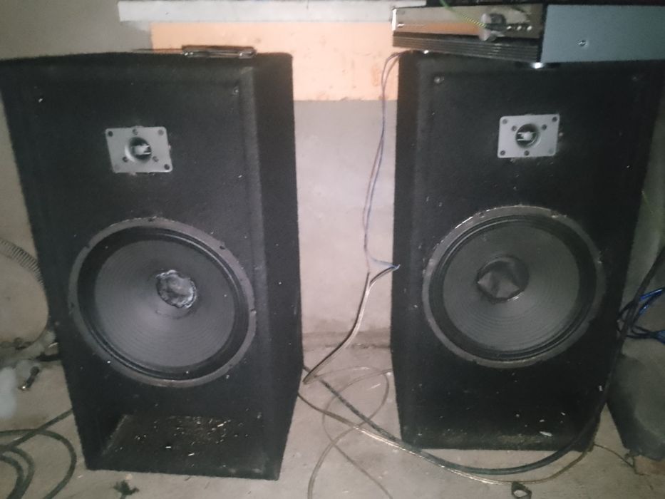 Продам колонки три