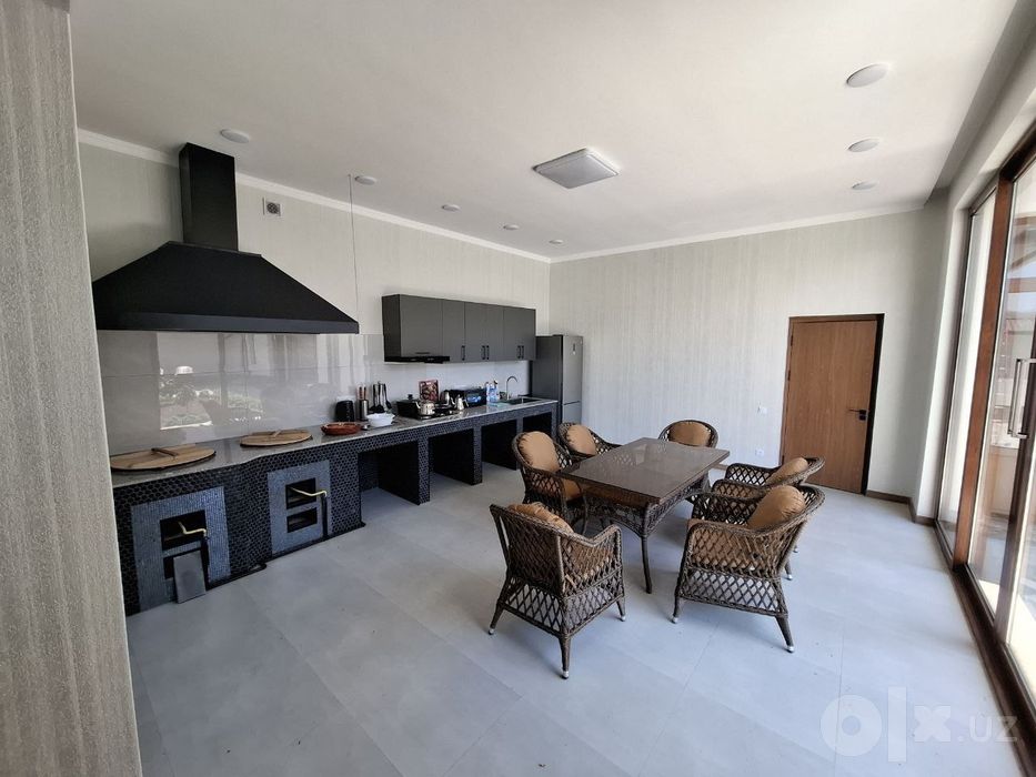 Oqtosh Dacha Whitestone