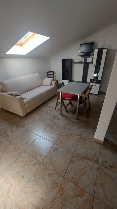 Garsoniera si Apartament de închiriat utilități incluse zona stadion